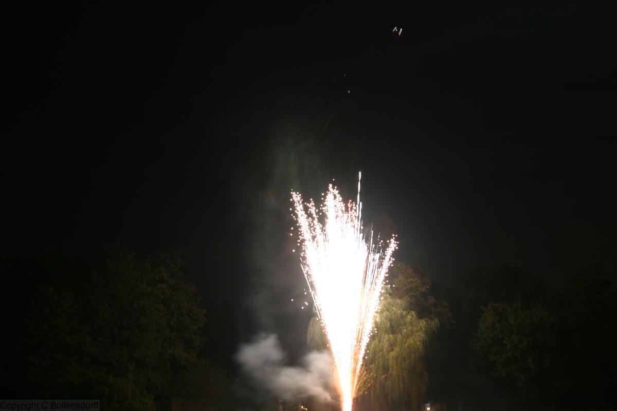 061104_8868 Wolfson College Firework